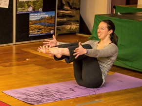 yoga boat pose