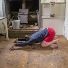 Stretching the spine with extended child’s pose 101