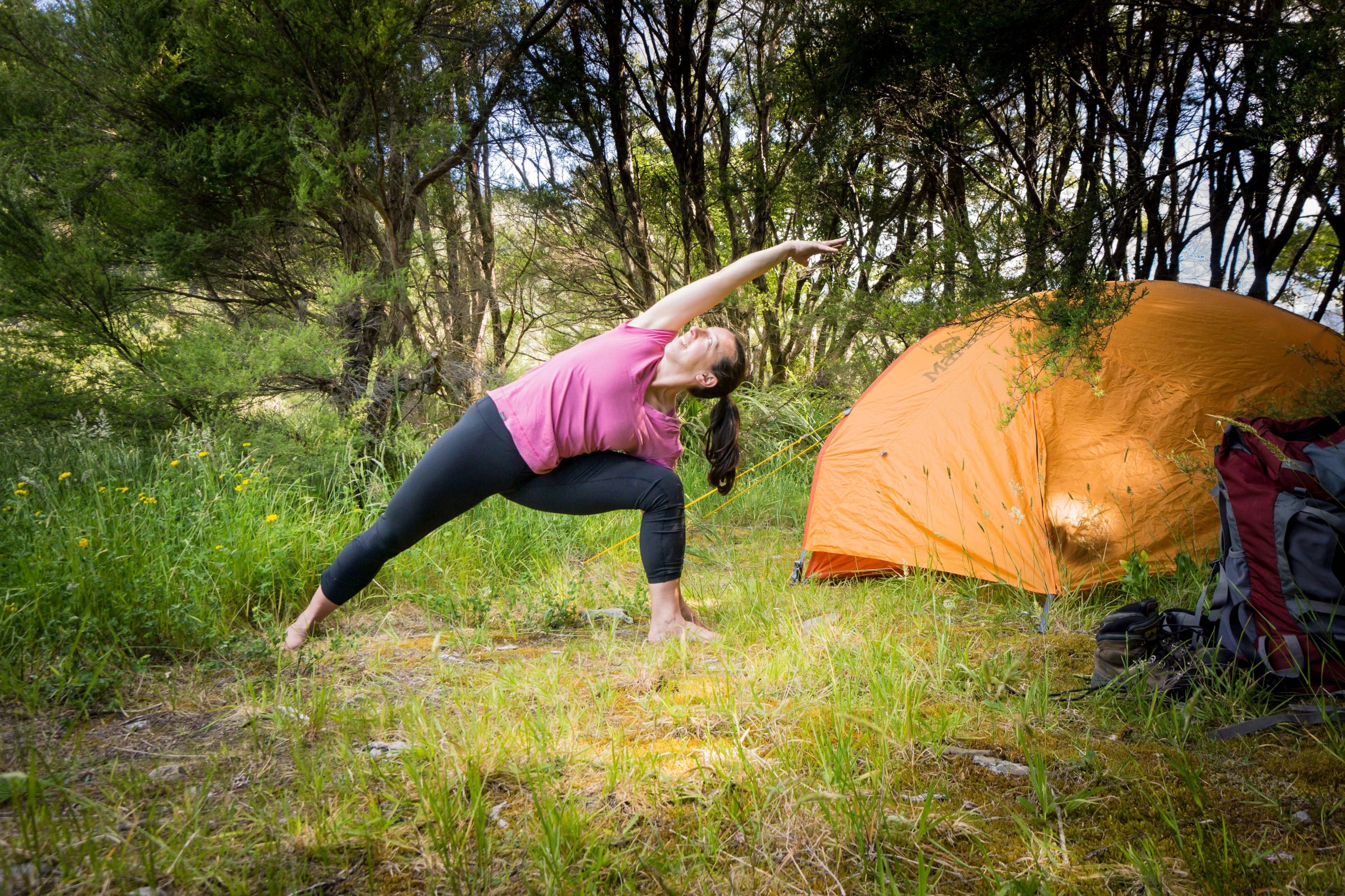 extended side angle pose